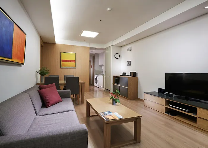 Fraser Place Hotel 4*