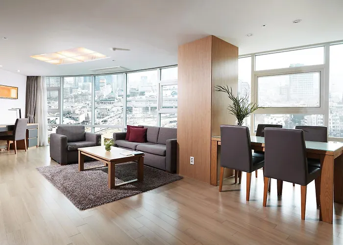 Fraser Place 4*