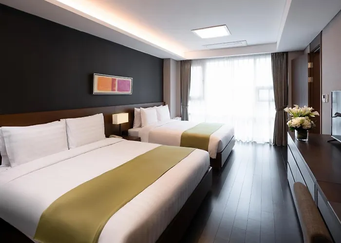 Fraser Place Hotel