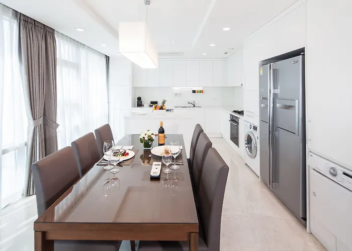 Fraser Place 4*
